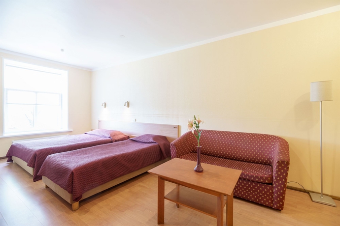 Imagen de la habitación del Hotel Avitar. Foto 14