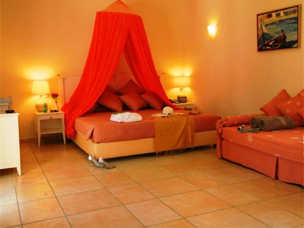 Imagen general del Hotel Avithos Resort Apartments. Foto 13