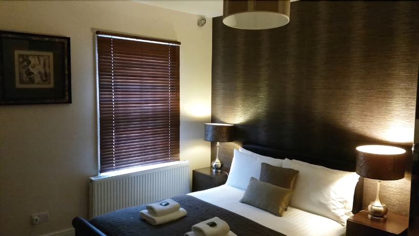 Imagen de la habitación del Hotel Aviva Studio. Foto 12