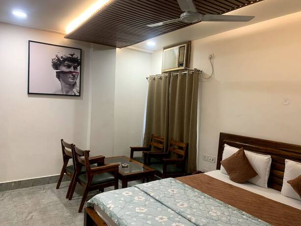 Imagen de la habitación del Hotel Avkaash. Foto 6