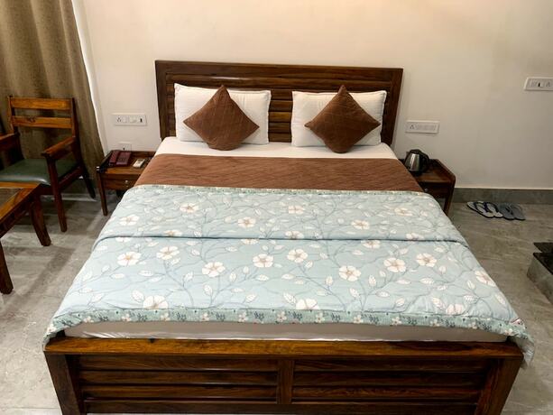 Imagen de la habitación del Hotel Avkaash. Foto 7