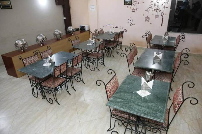 Imagen general del Hotel Avlokan. Foto 6