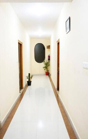 Imagen de los interiores del Hotel Avlokan. Foto 31