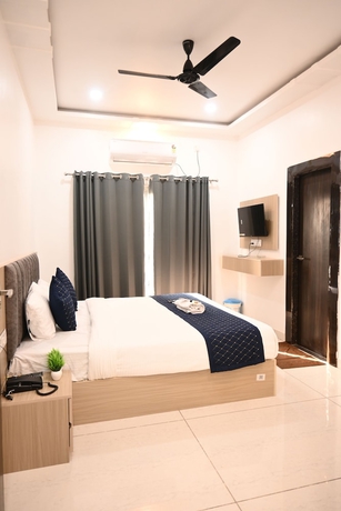 Imagen de la habitación del Hotel Avni. Foto 2