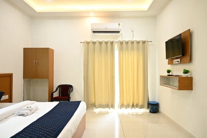 Imagen de la habitación del Hotel Avni. Foto 3