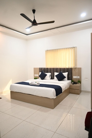 Imagen de la habitación del Hotel Avni. Foto 4