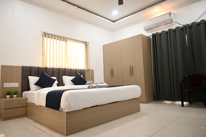 Imagen de la habitación del Hotel Avni. Foto 6