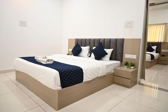 Imagen de la habitación del Hotel Avni. Foto 15