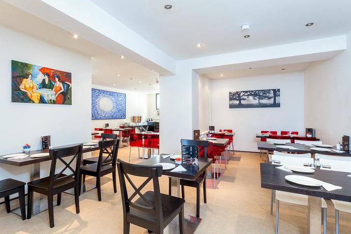 Imagen general del Hotel Avni Kensington. Foto 12