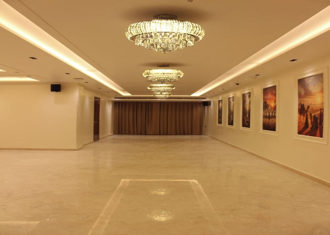 Imagen de los interiores del Hotel Avnish. Foto 14