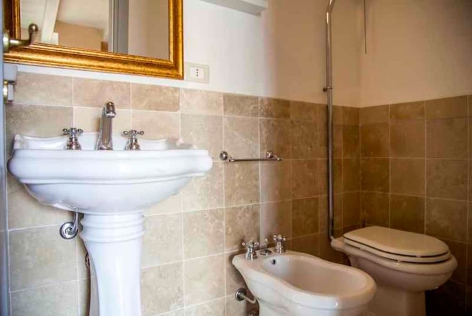 Imagen de la habitación del Hotel Avola Antica. Foto 14