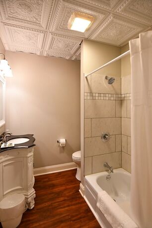 Imagen de la habitación del Hotel Avon Inn. Foto 12