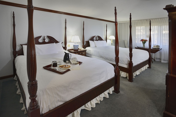 Imagen de la habitación del Hotel Avon Old Farms. Foto 5