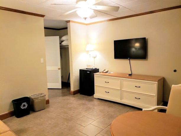 Imagen de la habitación del Hotel Avondale By The Sea Motel. Foto 12