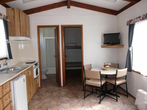 Imagen de la habitación del Hotel Avondel Caravan Park. Foto 27