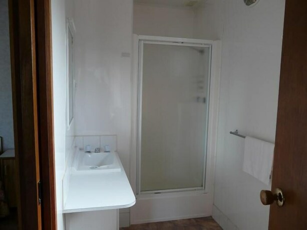 Imagen de la habitación del Hotel Avondel Caravan Park. Foto 34