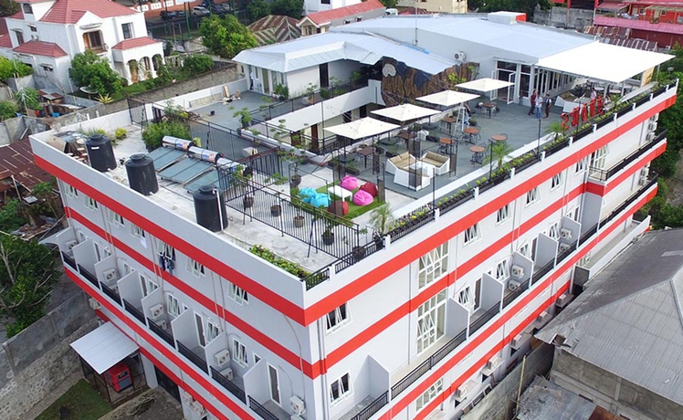 Imagen de los exteriores del Hotel Avon's Residence. Foto 16