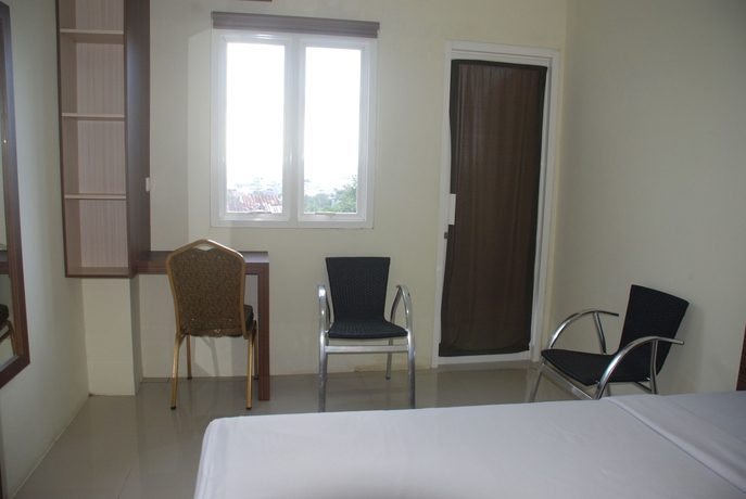Imagen de la habitación del Hotel Avon's Residence. Foto 14