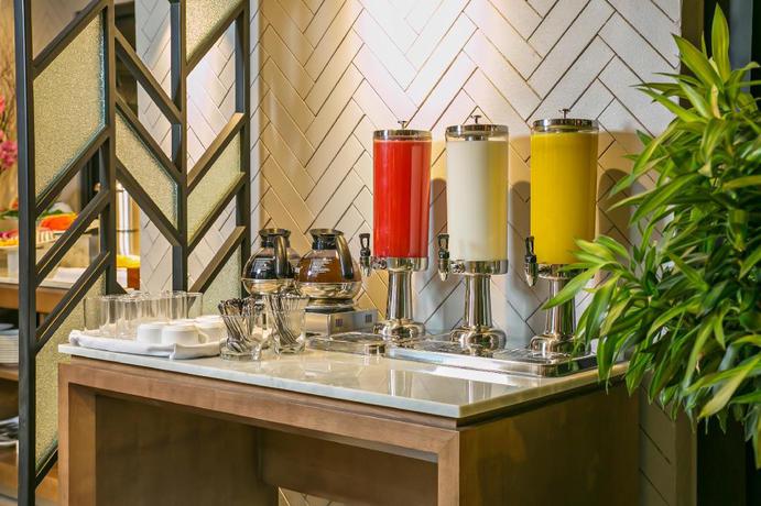 Imagen del bar/restaurante del Hotel Avora Boutique. Foto 4