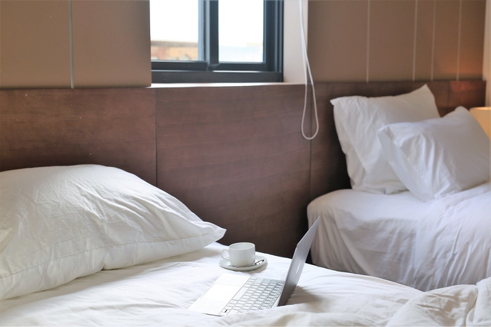 Imagen de la habitación del Hotel Avora. Foto 7