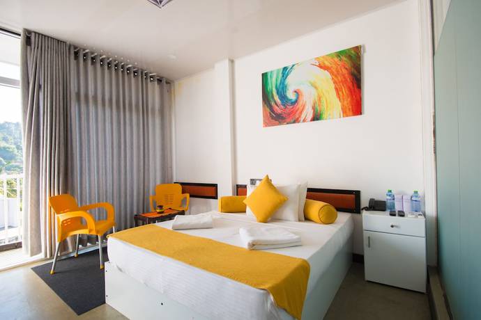 Imagen de la habitación del Hotel Avora, Kandy. Foto 11