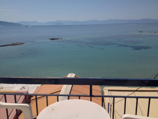 Imagen general del Hotel Avra, Aegina. Foto 1