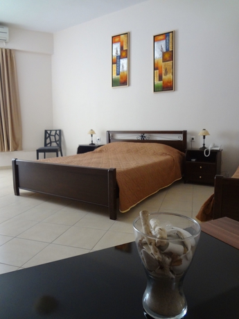 Imagen de la habitación del Hotel Avra Beach, Léucade. Foto 10