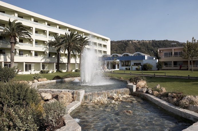 Imagen de los exteriores del Hotel Avra Beach Resort and Bungalows - All Inclusive. Foto 15