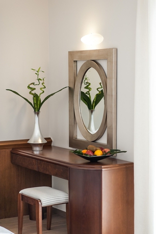 Imagen de la habitación del Hotel Avra City Boutique. Foto 7