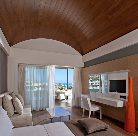 Imagen de la habitación del Hotel Avra Imperial. Foto 9