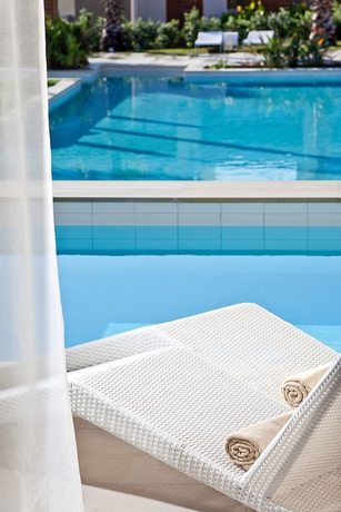 Imagen de la habitación del Hotel Avra Imperial. Foto 16