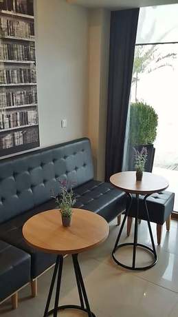 Imagen de los interiores del Hotel Avra, Katerini. Foto 19