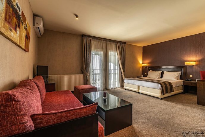 Imagen de la habitación del Hotel Avra, Katerini. Foto 5
