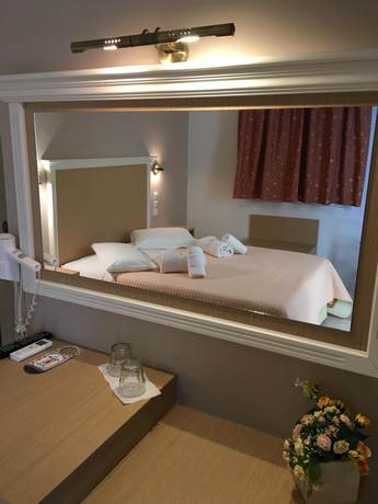 Imagen de la habitación del Hotel Avra, L&eacute;ucade. Foto 11