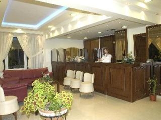 Imagen general del Hotel Avra, Peraia. Foto 11