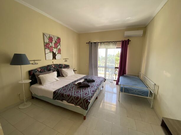 Imagen de la habitación del Hotel Avra Sunset Sea View Liapades. Foto 15