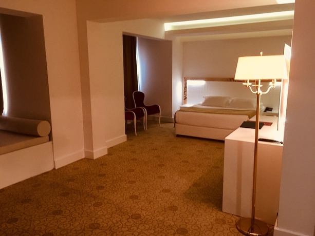 Imagen de la habitación del Hotel Avrasya. Foto 5