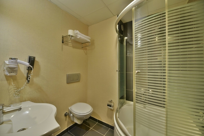 Imagen de la habitación del Hotel Avrasya. Foto 12