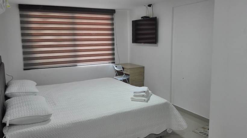 Imagen de la habitación del Hotel Avril. Foto 15