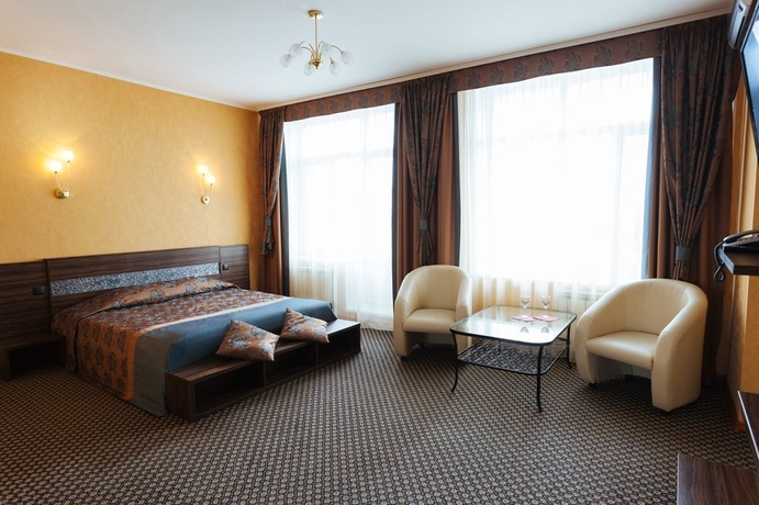 Imagen general del Hotel Avrora, Omsk. Foto 2