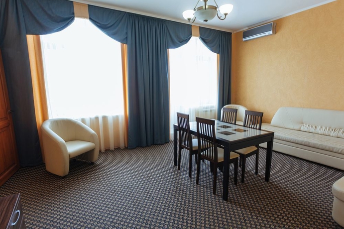 Imagen de los interiores del Hotel Avrora, Omsk. Foto 12