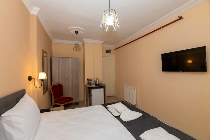 Imagen de la habitación del Hotel Avrupa Palace. Foto 19