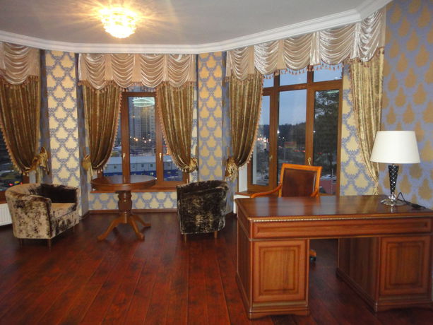 Imagen de la habitación del Hotel Avshar. Foto 14