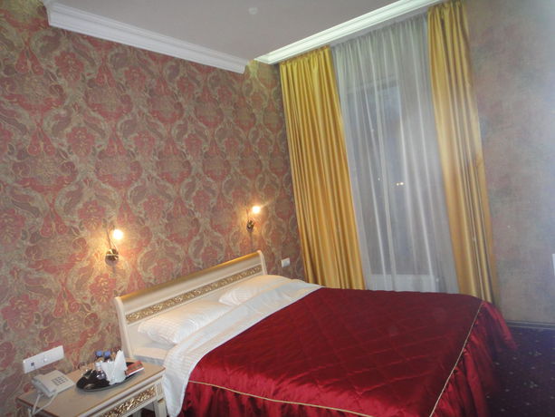 Imagen de la habitación del Hotel Avshar. Foto 16
