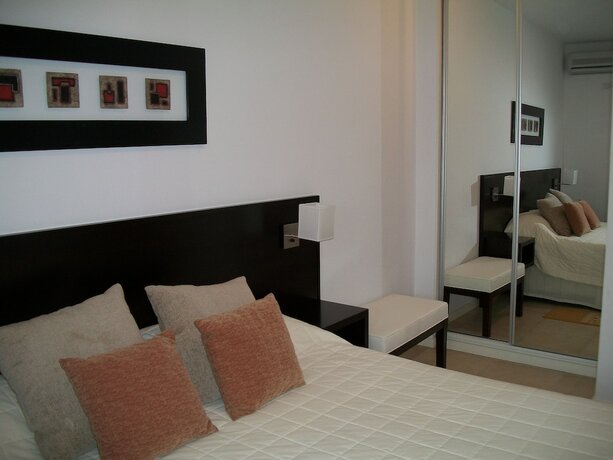 Imagen general del Hotel Avutarda De Carilo. Foto 2