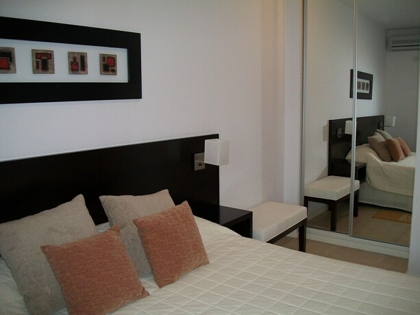 Imagen de la habitación del Hotel Avutarda De Carilo. Foto 28