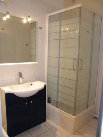Imagen de la habitación del Hotel Avy Lyon Bellecour. Foto 12