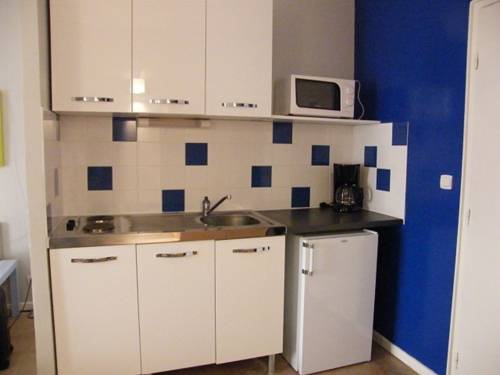 Imagen de la habitación del Hotel Avy Lyon Bellecour. Foto 15