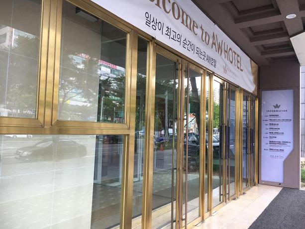 Imagen de los interiores del Hotel Aw. Foto 13