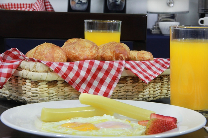 Imagen del bar/restaurante del Hotel Aw Hotel Urban Estadio. Foto 4